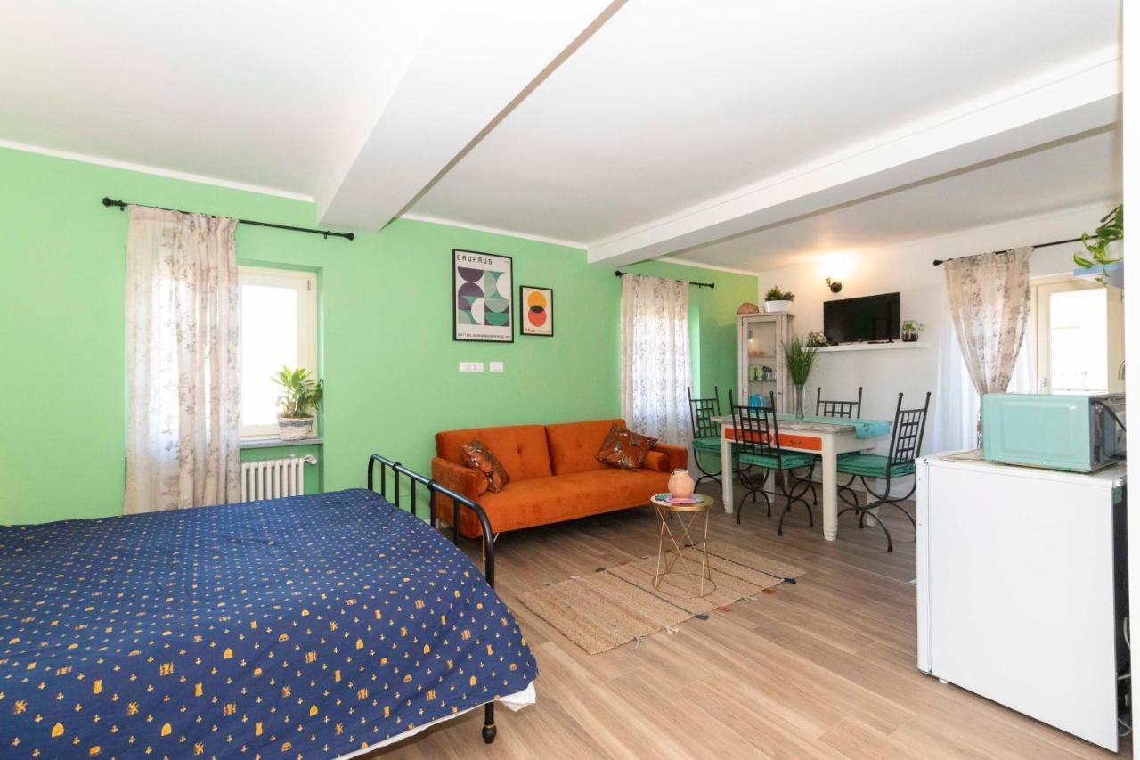 Апартаменты Borgo Dora Artistic Studio Турин Экстерьер фото