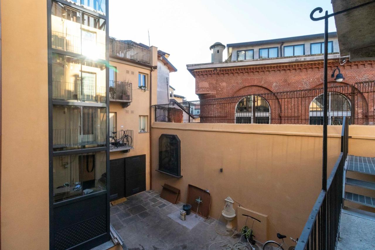 Апартаменты Borgo Dora Artistic Studio Турин Экстерьер фото