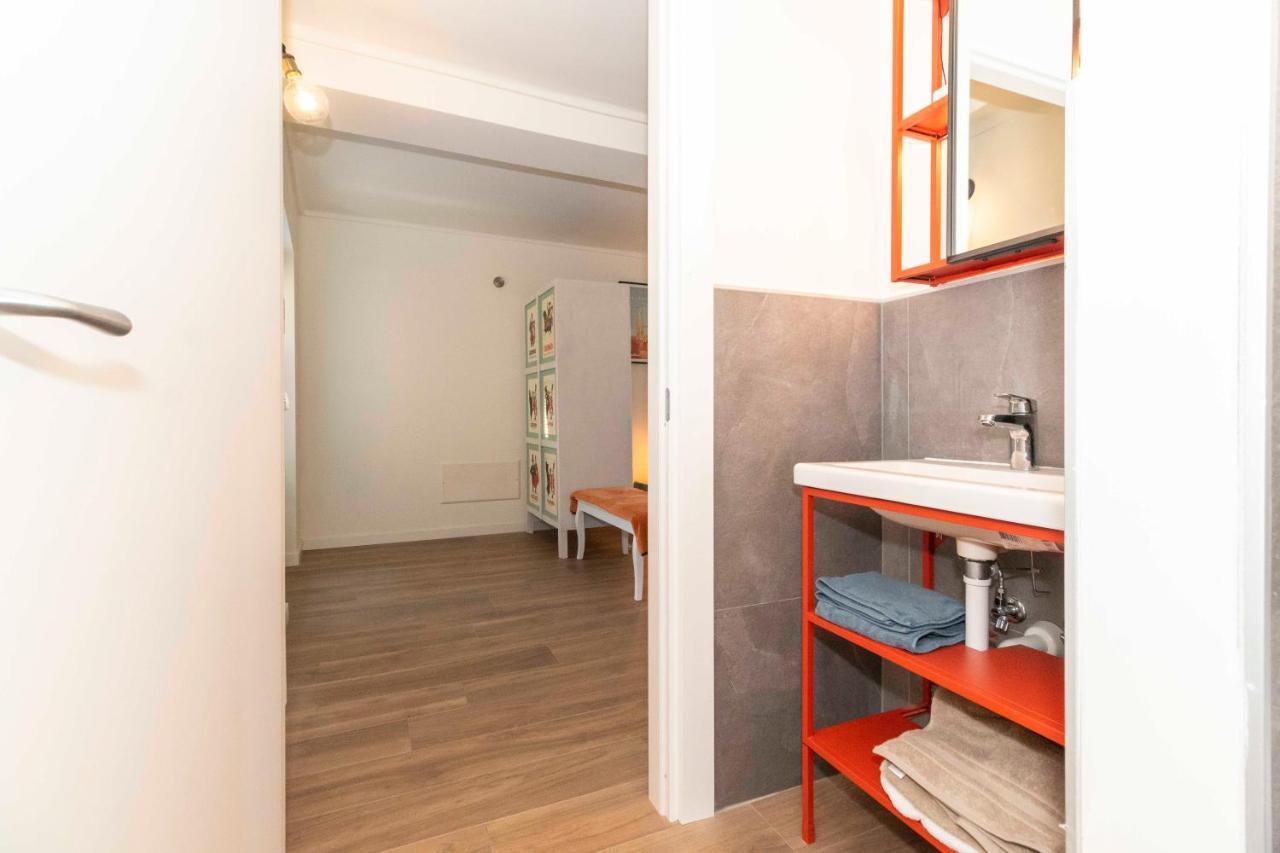 Апартаменты Borgo Dora Artistic Studio Турин Экстерьер фото